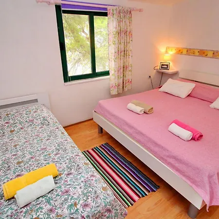 Daire Sunset - One Bedroom With Terrace And Sea View Blato (Korcula)
